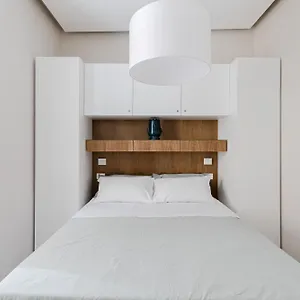 https://cavour-luxury-home.it-romehotels.com